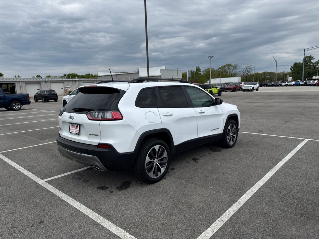 Used 2022 Jeep Cherokee Limited w/ Elite Package AWD/4WD image 5