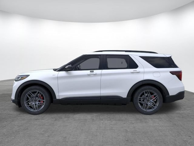 New 2026 Ford Explorer ST-Line w/ ST-Line Street Pack RWD image 3