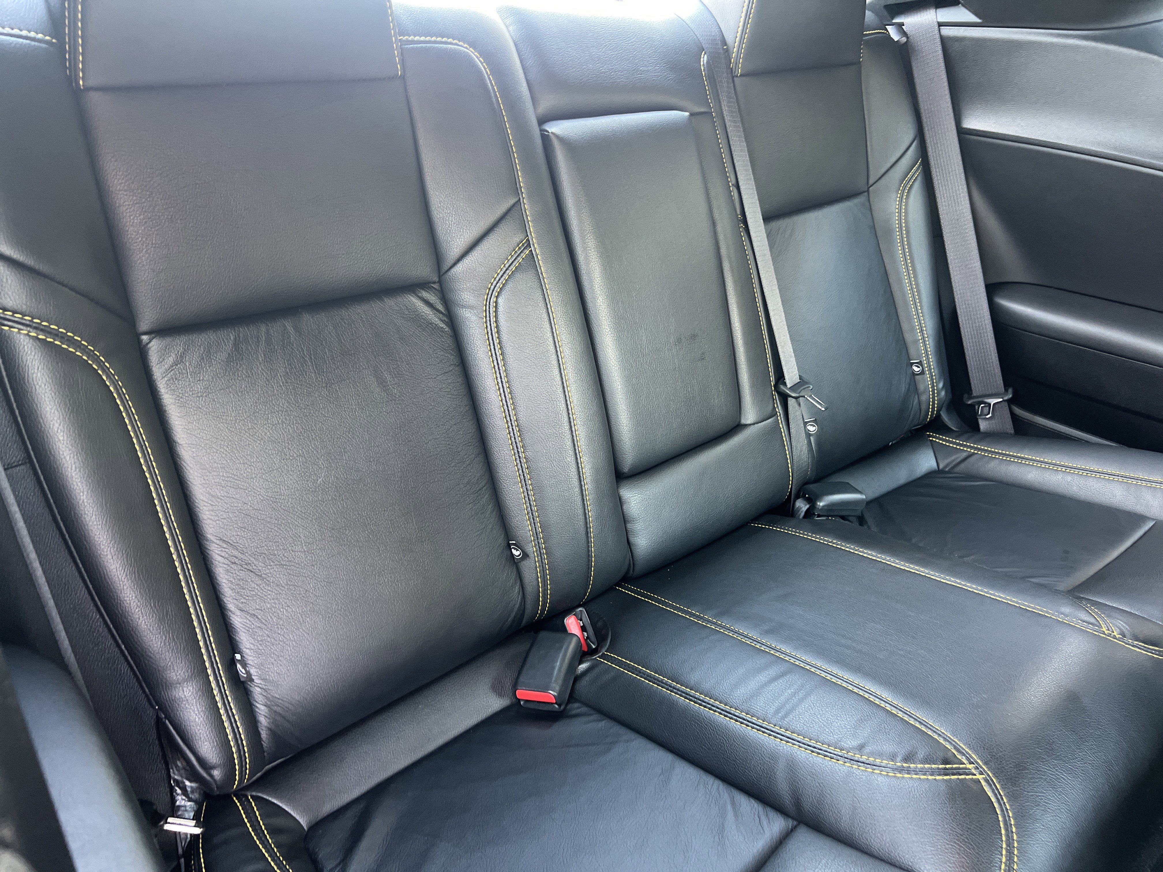 Used 2022 Dodge Challenger R/T Scat Pack w/ Driver Convenience Group RWD image 17
