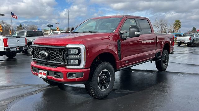 New 2025 Ford F250 Lariat w/ Lariat Ultimate Package