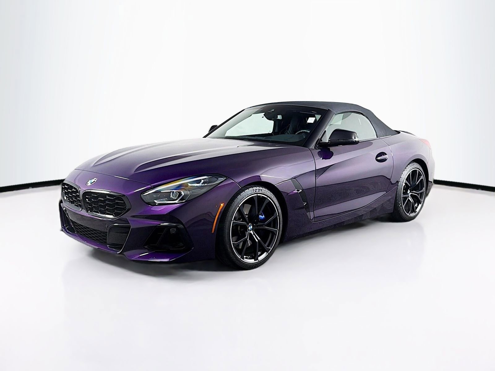 Used 2023 BMW Z4 M40i w/ Premium Package RWD image 6