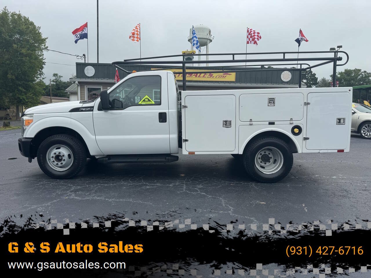 Used 2015 Ford F350 XL RWD image 1