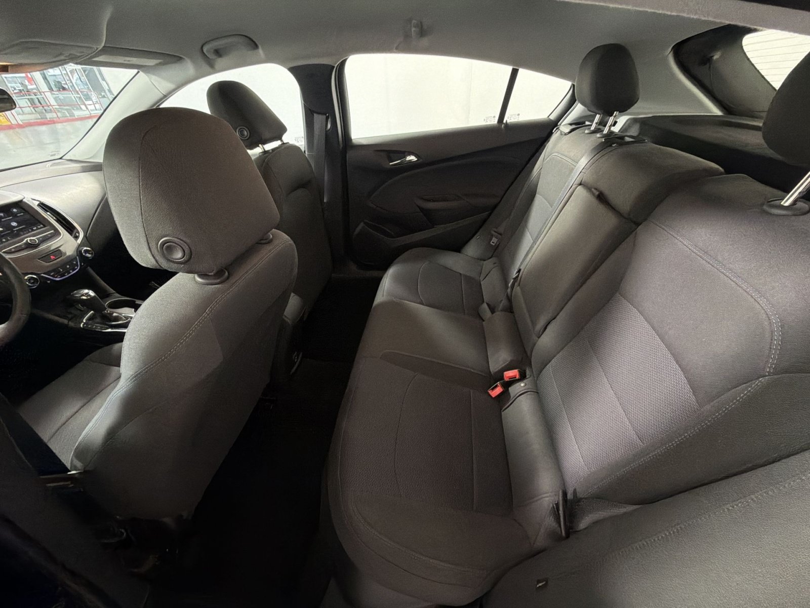 Used 2019 Chevrolet Cruze LT w/ Convenience Package FWD image 22