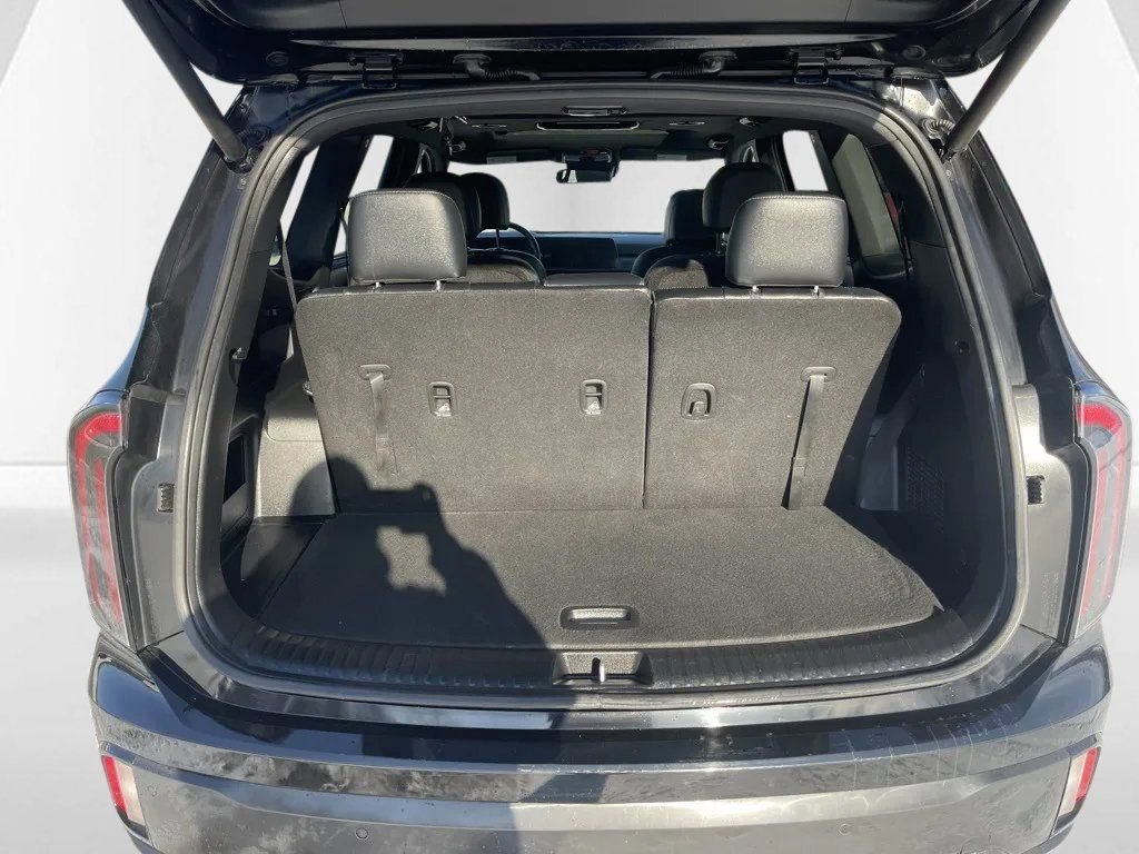 Used 2024 Kia Telluride EX X-Line image 8