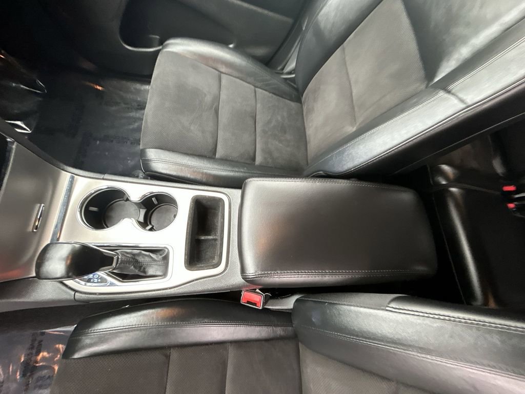 Used 2021 Jeep Grand Cherokee Laredo X image 22