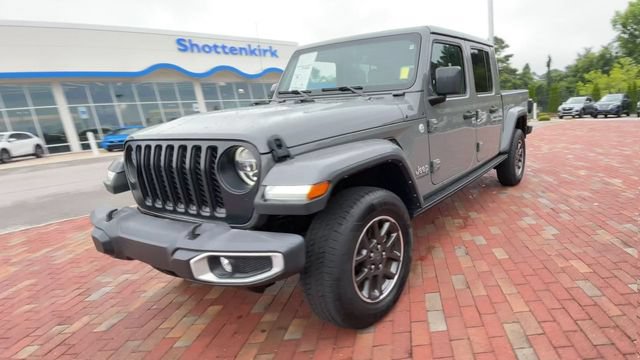 Used 2022 Jeep Gladiator Overland w/ Popular Equipment Package AWD/4WD image 4