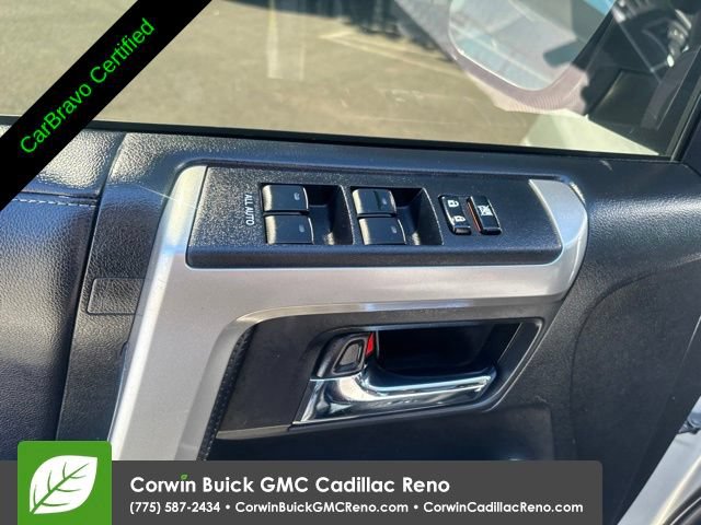 Used 2018 Toyota 4Runner SR5 AWD/4WD image 14