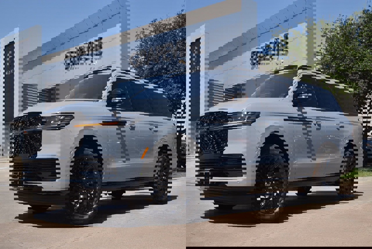 New 2025 Lincoln Navigator L Reserve