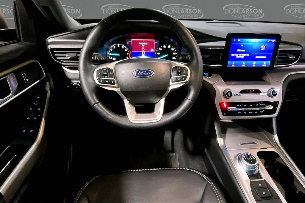 Certified 2023 Ford Explorer XLT w/ Equipment Group 202A image 18
