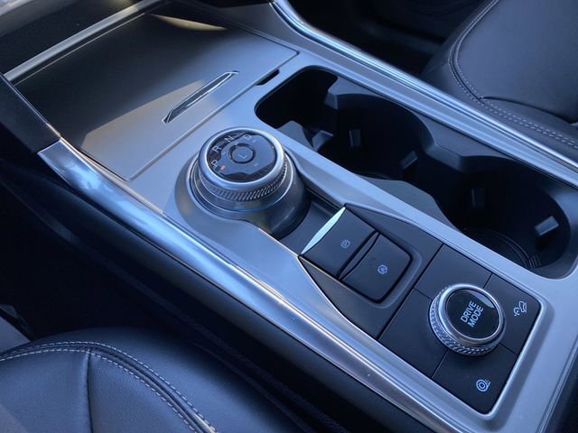 Certified 2022 Ford Explorer XLT w/ Equipment Group 202A image 20