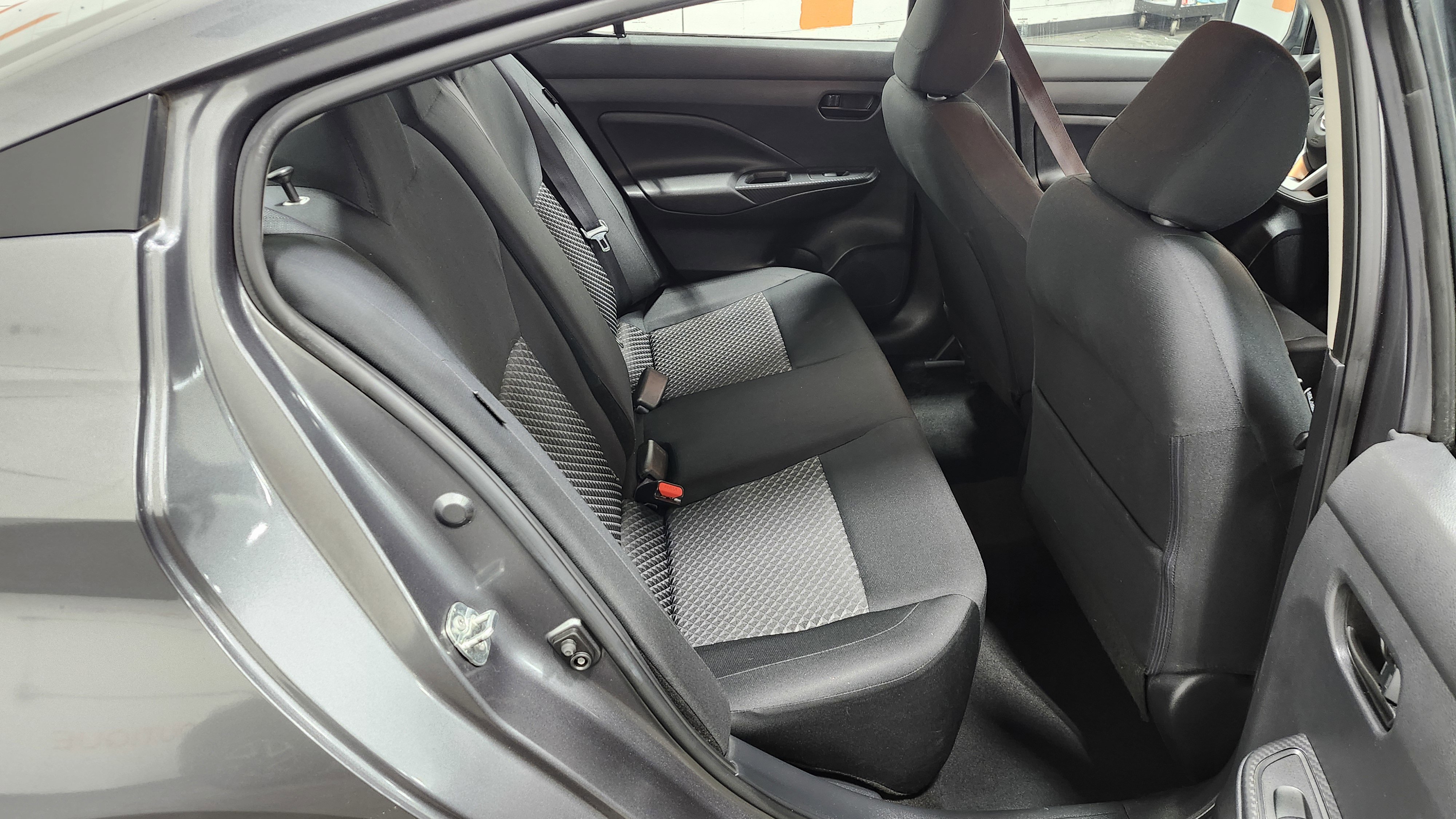 Used 2020 Nissan Versa S image 17