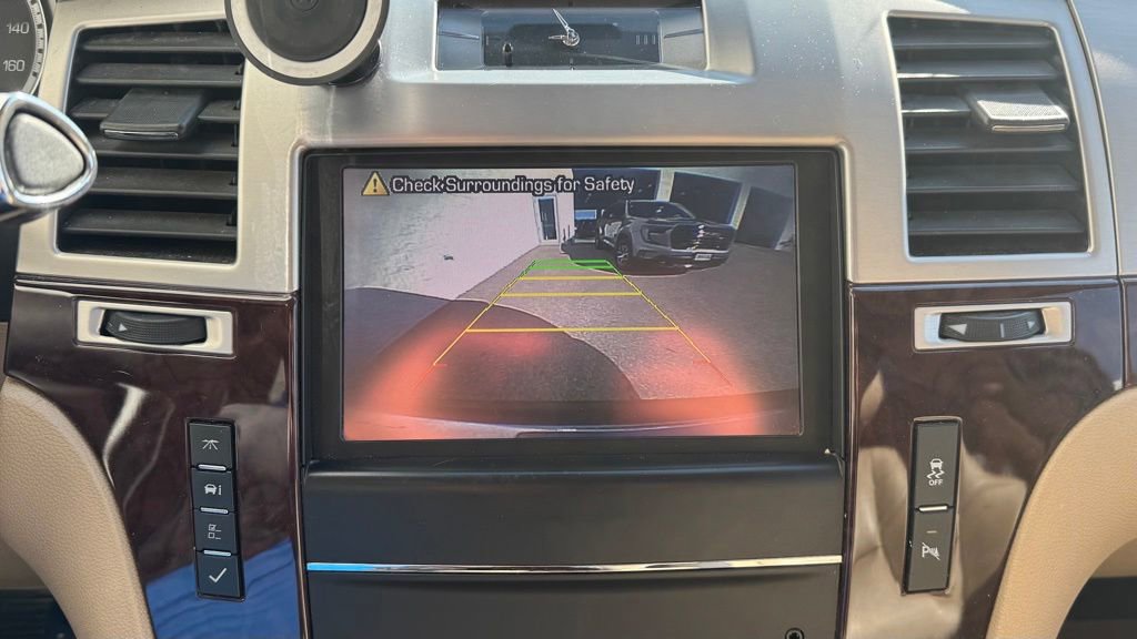 Used 2014 Cadillac Escalade ESV Luxury AWD/4WD image 27
