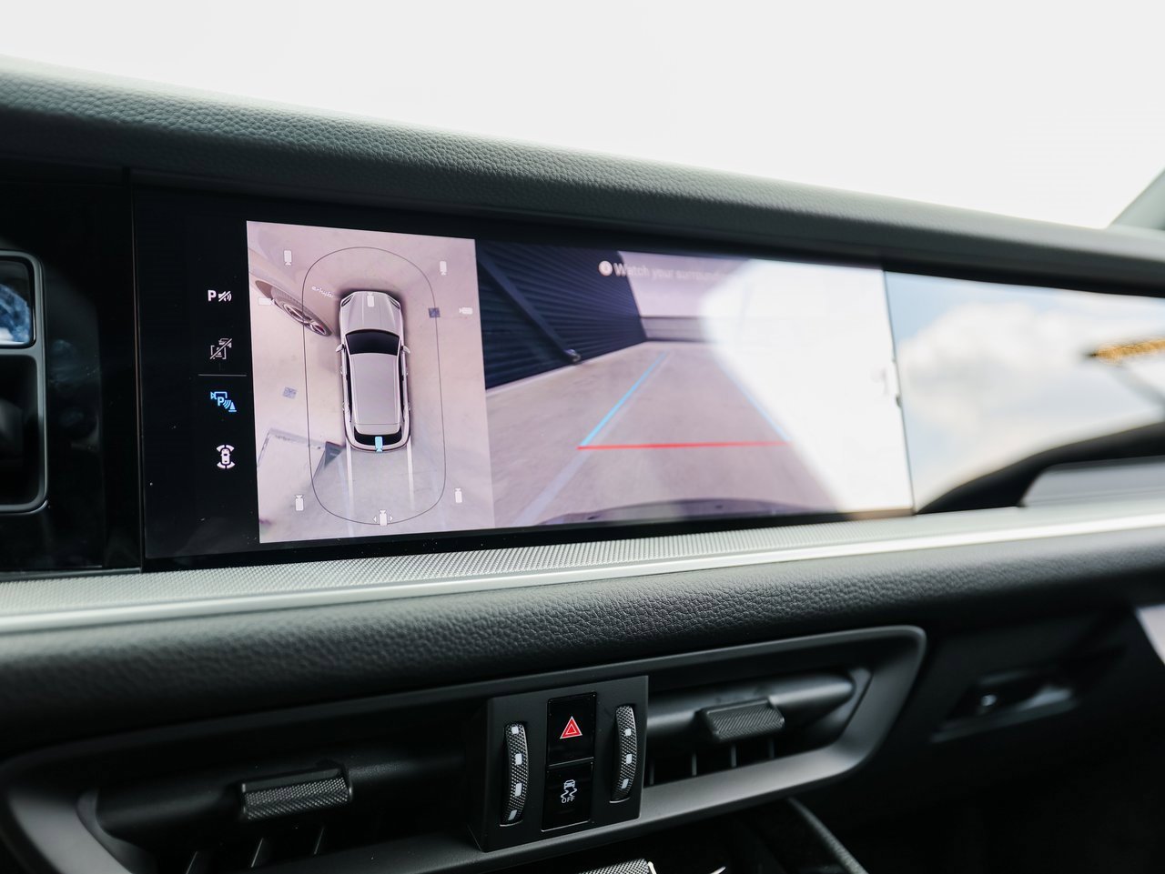 New 2026 Porsche Cayenne S image 19