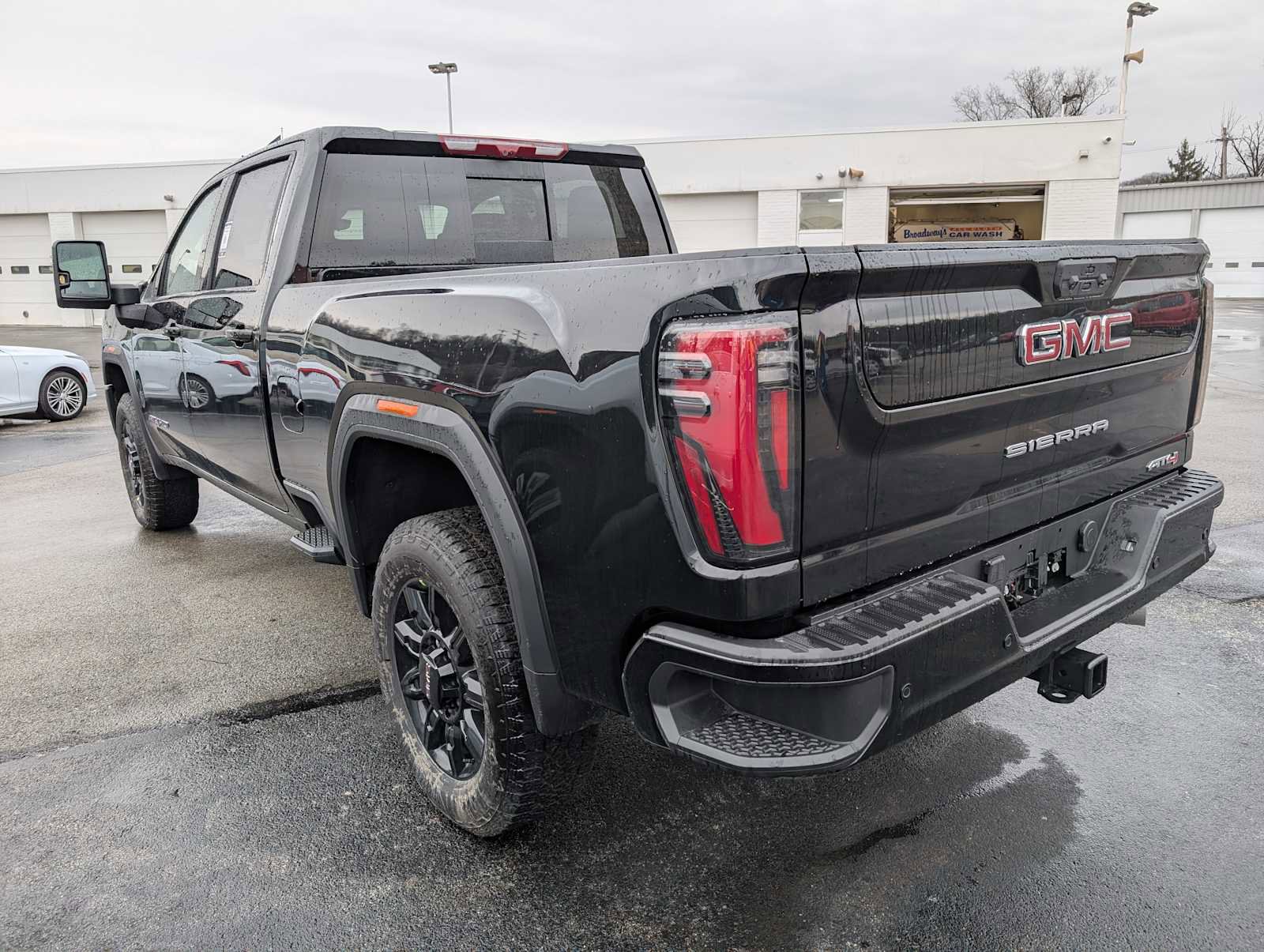 New 2026 GMC Sierra 2500 AT4 w/ Technology Package image 10