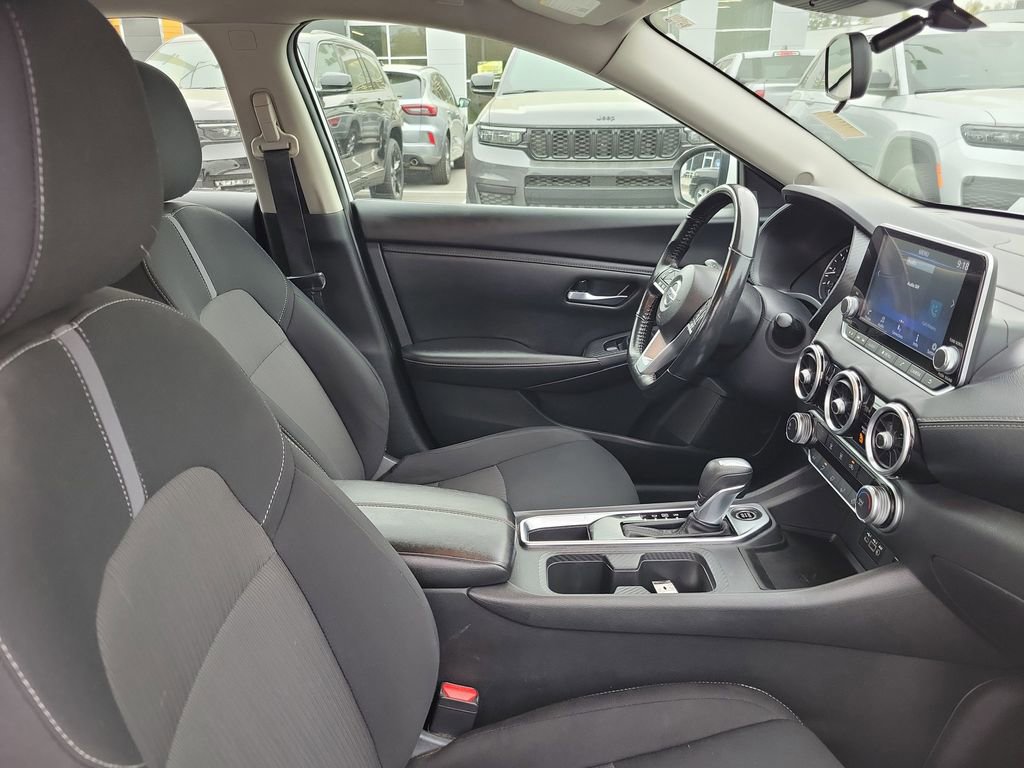 Used 2022 Nissan Sentra SV image 34