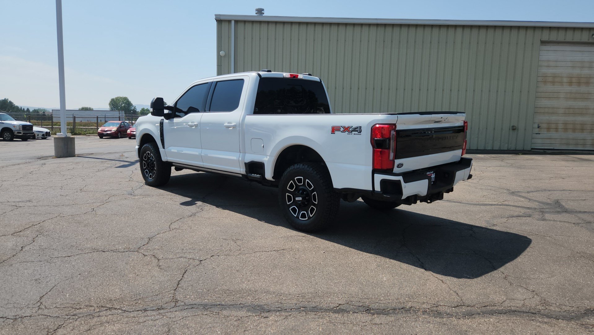 Certified 2025 Ford F350 Platinum w/ FX4 Off-Road Package AWD/4WD image 7