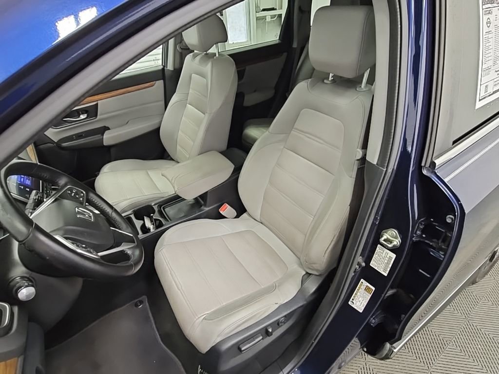 Used 2017 Honda CR-V Touring image 26