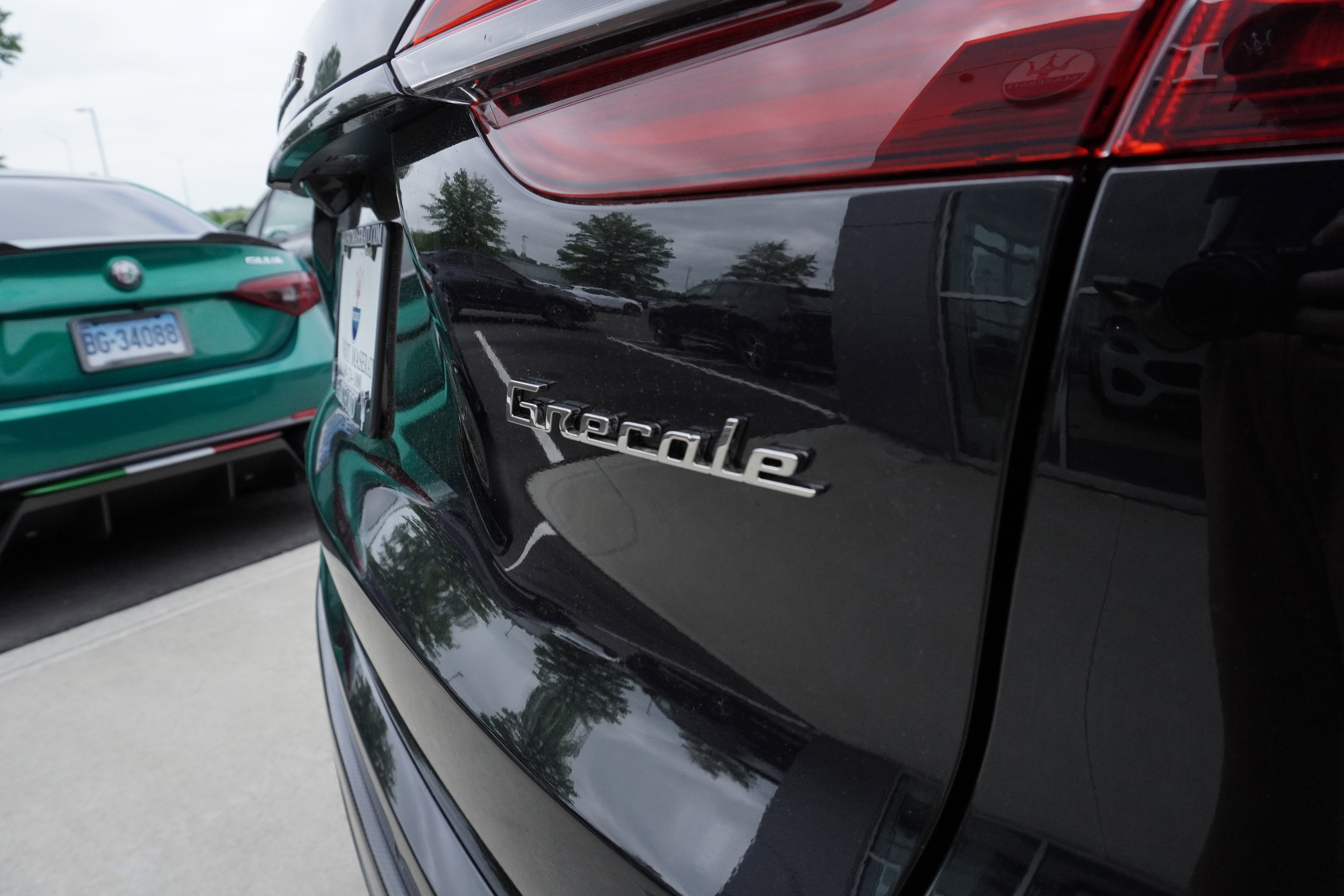 New 2025 Maserati Grecale Trofeo image 14