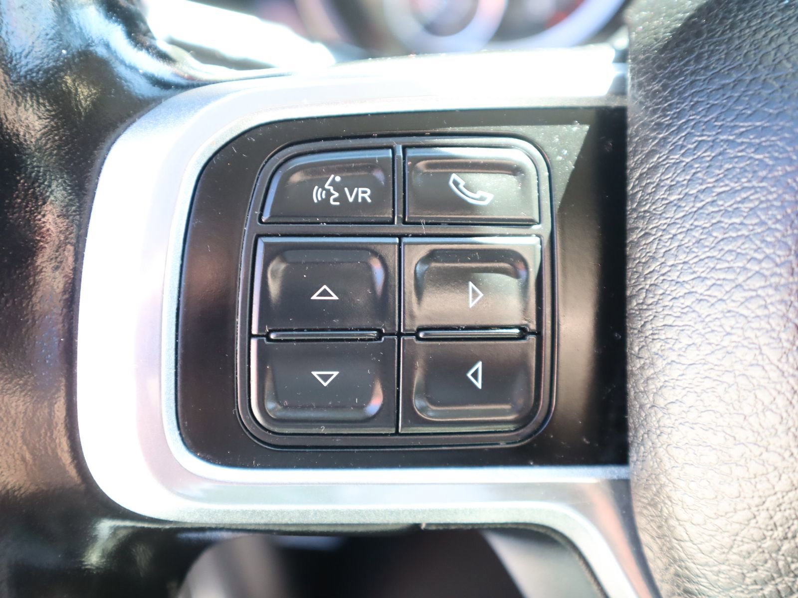 Used 2021 RAM 3500 Laramie image 38