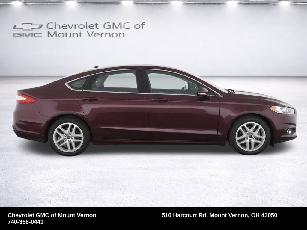 Used 2013 Ford Fusion SE FWD image 29