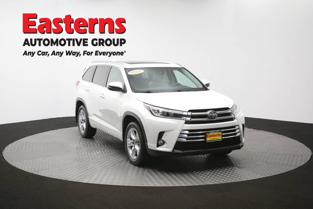 Used 2017 Toyota Highlander Limited Platinum AWD/4WD image 56