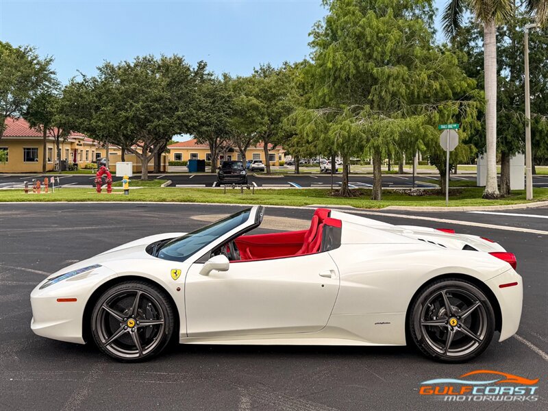Used 2014 Ferrari 458 Spider RWD image 38