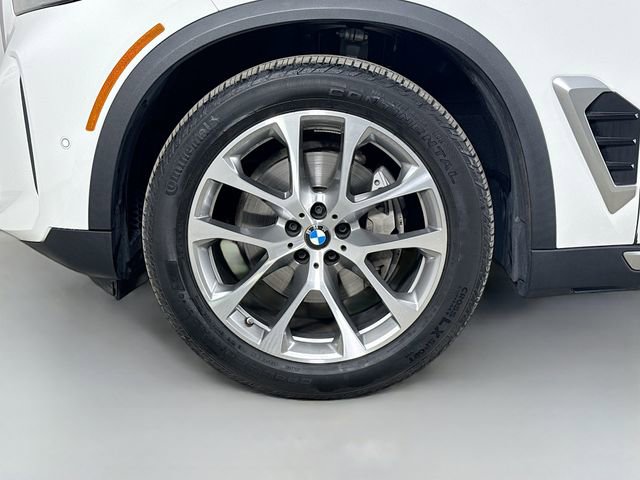 Used 2024 BMW X5 xDrive40i w/ Premium Package image 31