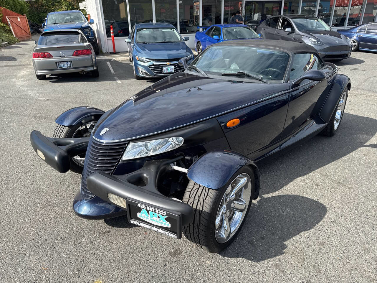 Used 2001 Chrysler Prowler image 1