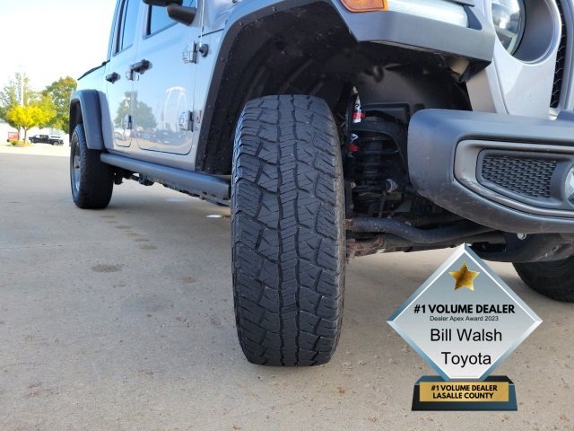 Used 2020 Jeep Gladiator Rubicon w/ Uconnect 4C Nav & Sound Group image 16