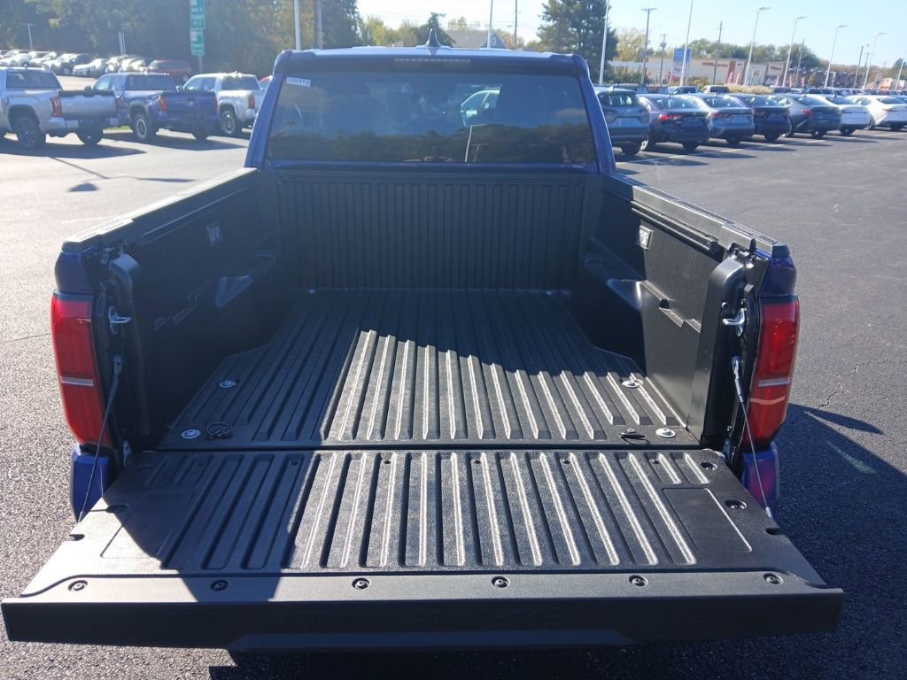 New 2025 Toyota Tacoma TRD Off-Road image 9