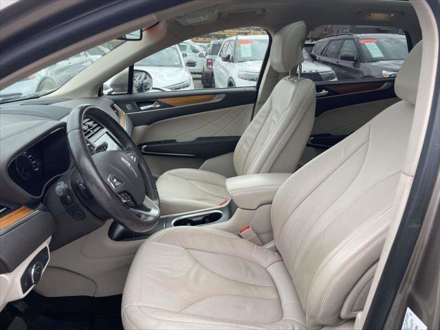 Used 2019 Lincoln MKC Select w/ Select Plus Package image 13