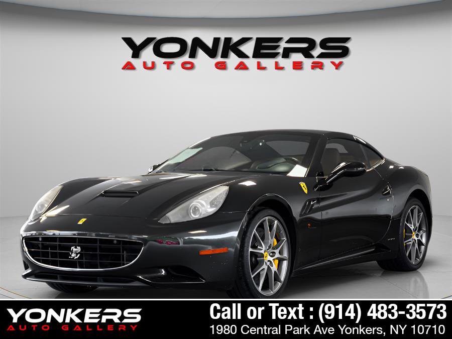 Used 2010 Ferrari California RWD image 1