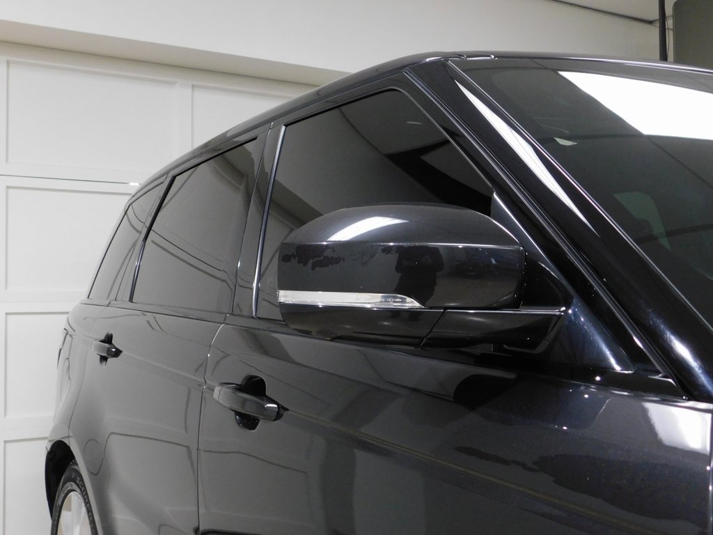 Used 2014 Land Rover Range Rover Sport HSE image 9