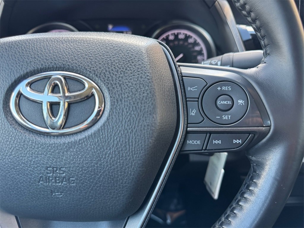 Used 2021 Toyota Camry SE image 24