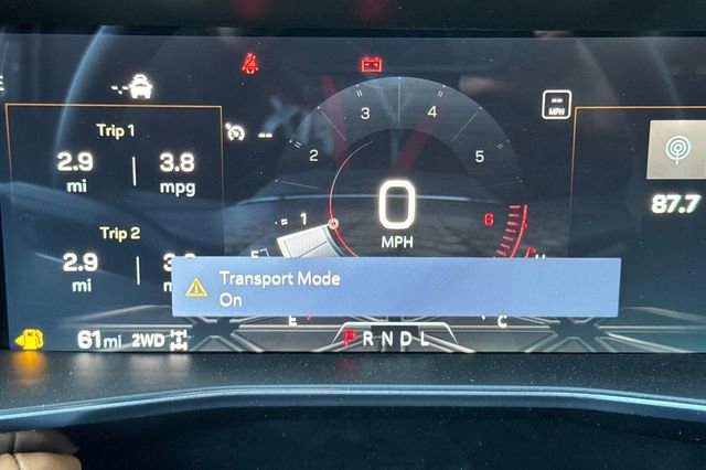 New 2026 GMC Canyon AT4 image 29