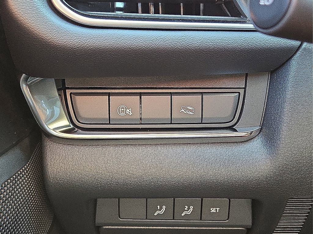 New 2025 MAZDA CX-30 AWD 2.5 S w/ Preferred Package image 25