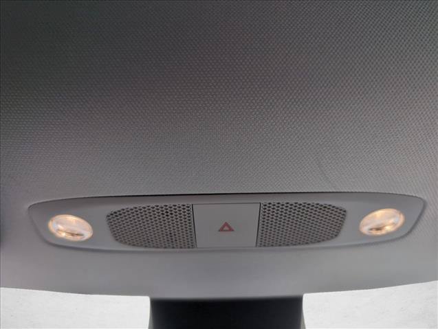 Used 2024 Tesla Model Y Long Range AWD/4WD image 18