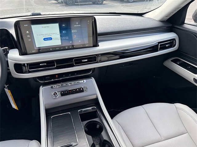 New 2025 Lincoln Aviator AWD w/ Jet Appearance Package image 16