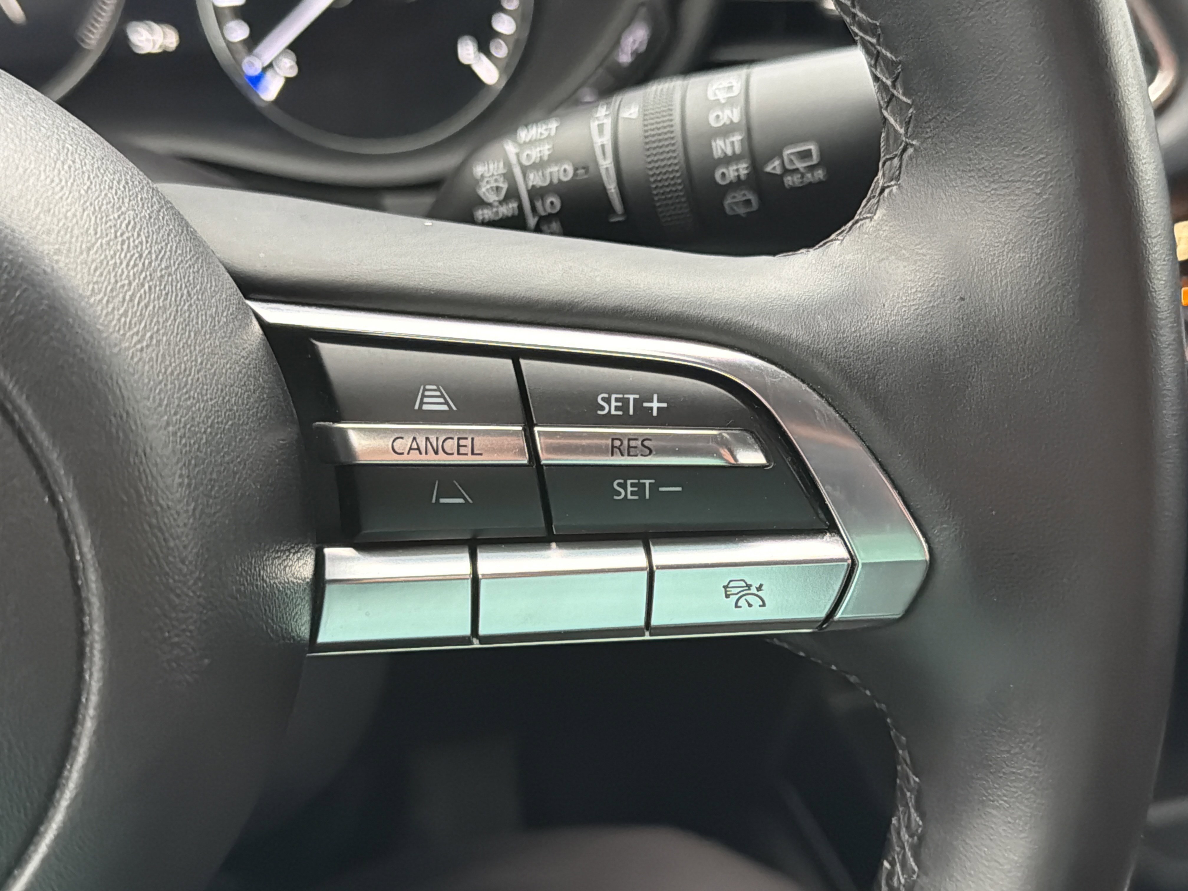 Certified 2023 MAZDA CX-30 AWD 2.5 S w/ Preferred Package image 29