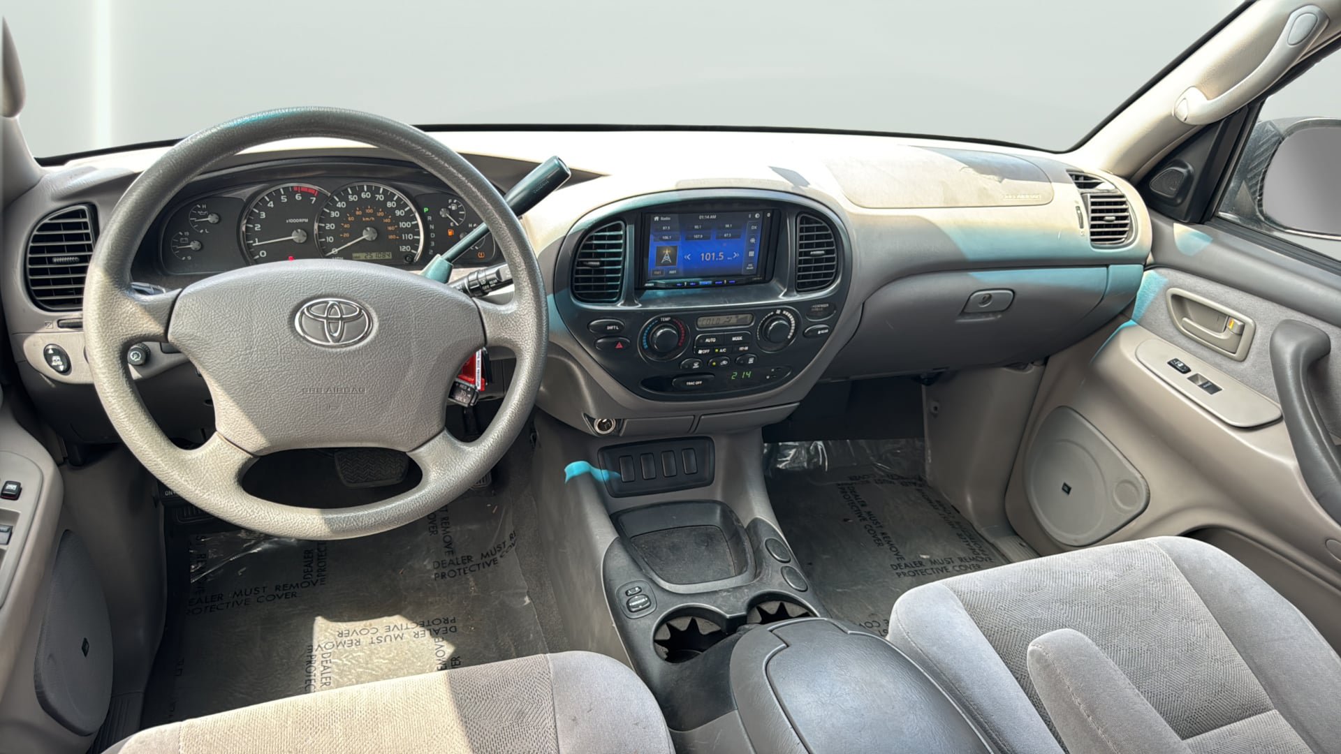 Used 2006 Toyota Sequoia SR5 RWD image 15
