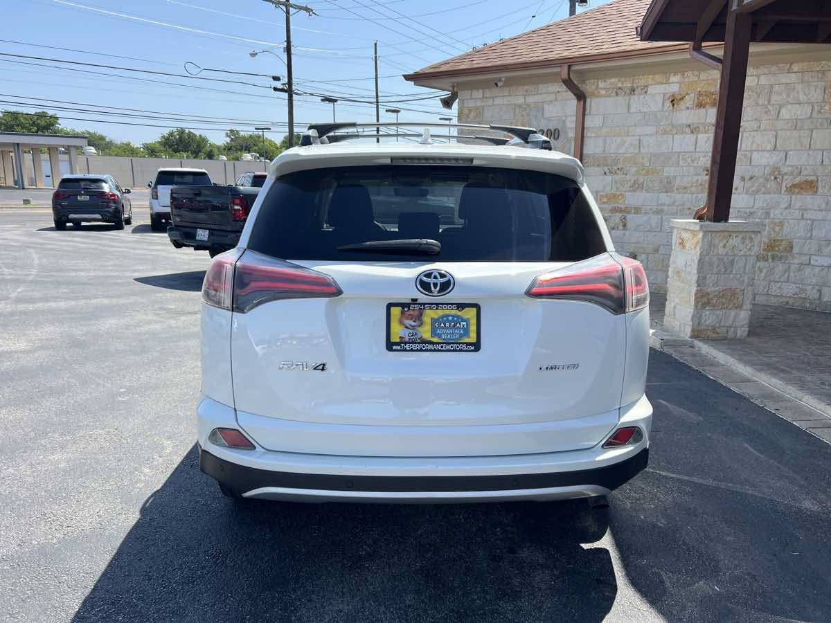 Used 2016 Toyota RAV4 Limited FWD image 4