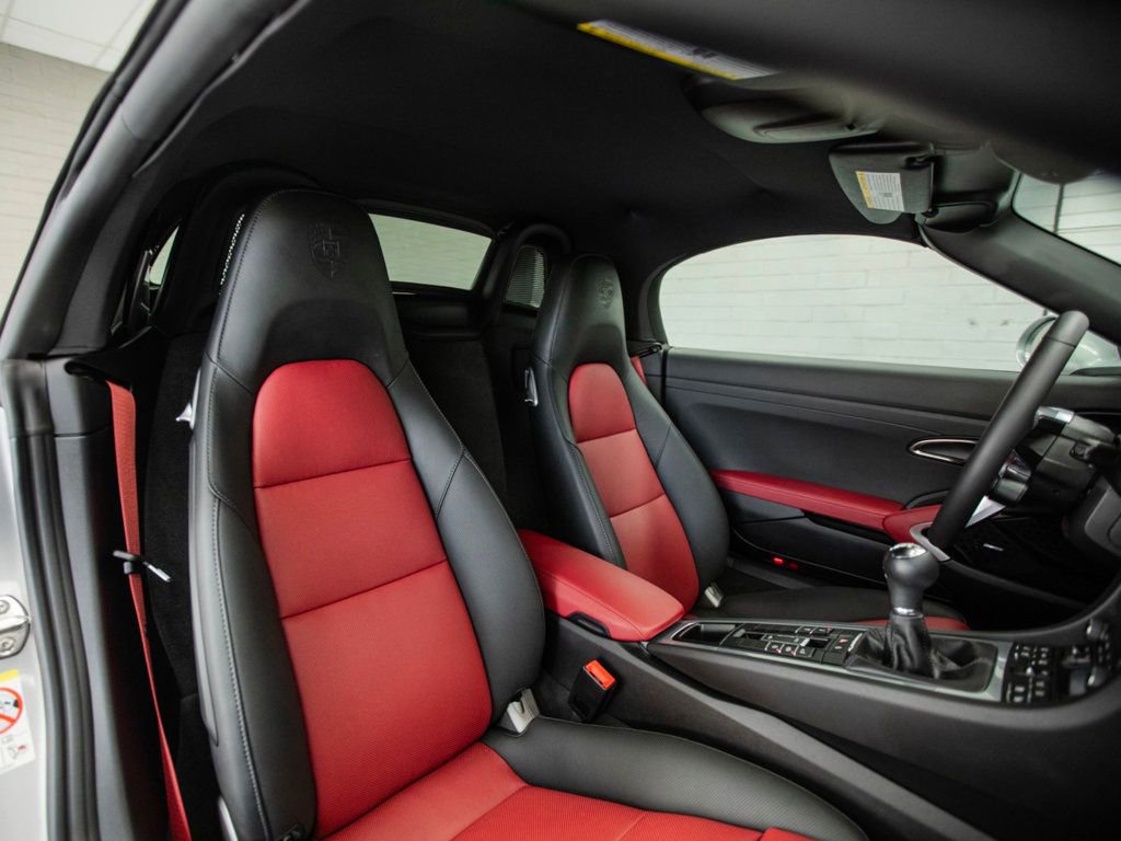 Used 2024 Porsche 718 Boxster S image 25