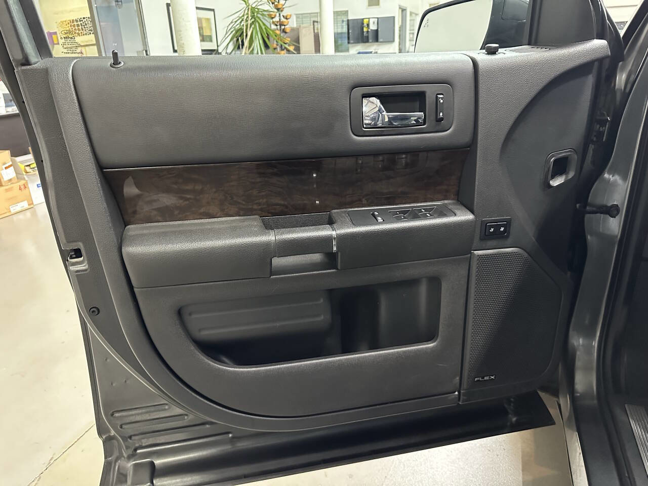 Used 2019 Ford Flex Limited image 10