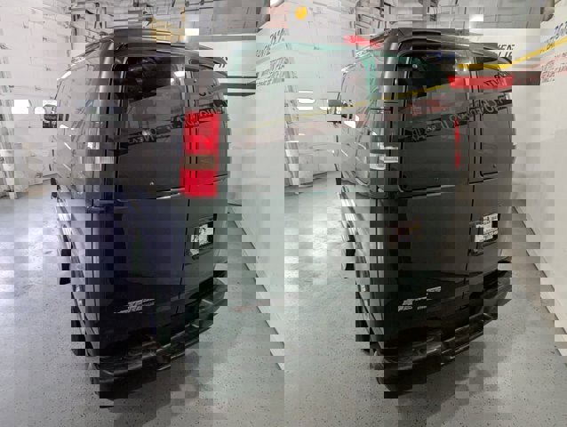 Used 2013 Chevrolet Express 3500 LS w/ Power Package image 5