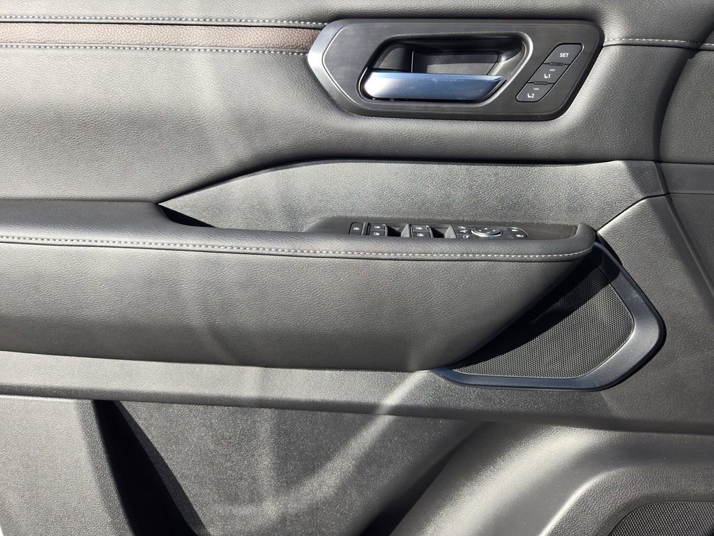 New 2026 Nissan Armada Platinum image 19