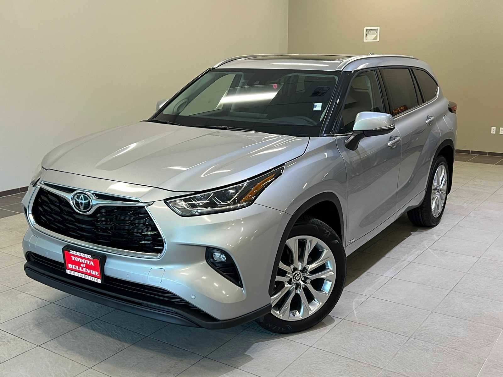 Used 2025 Toyota Highlander Limited