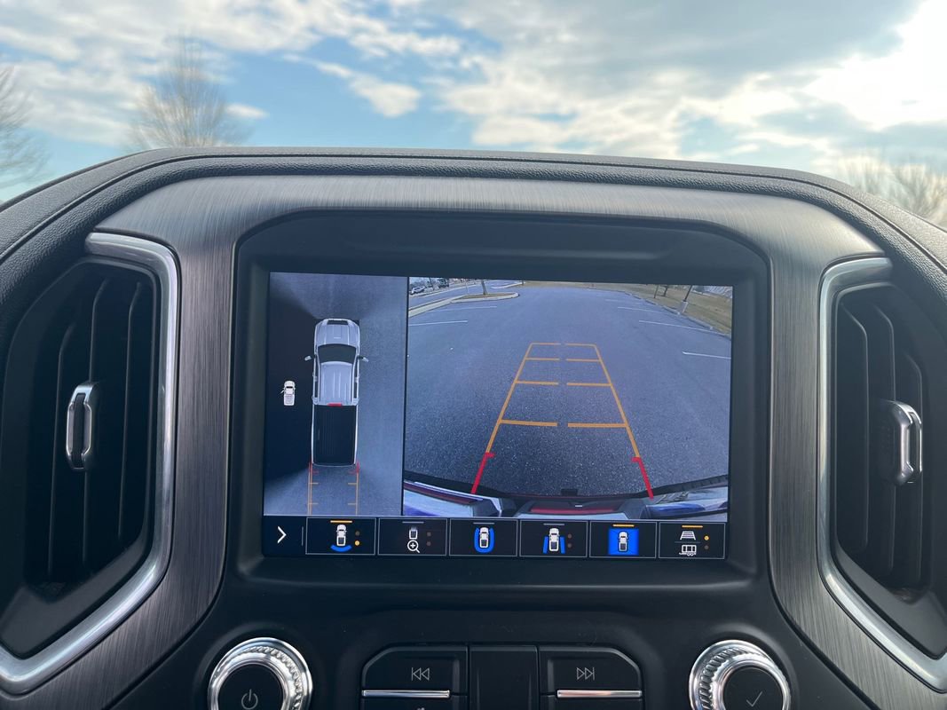 Used 2021 GMC Sierra 3500 Denali AWD/4WD image 18