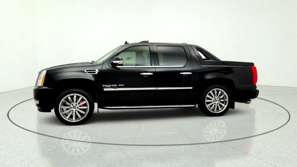 Used 2012 Cadillac Escalade EXT Luxury AWD/4WD image 8