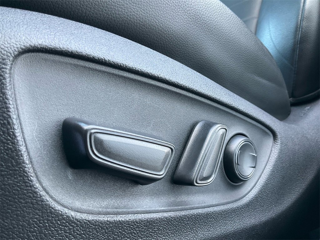 Used 2021 Toyota Highlander XLE image 35