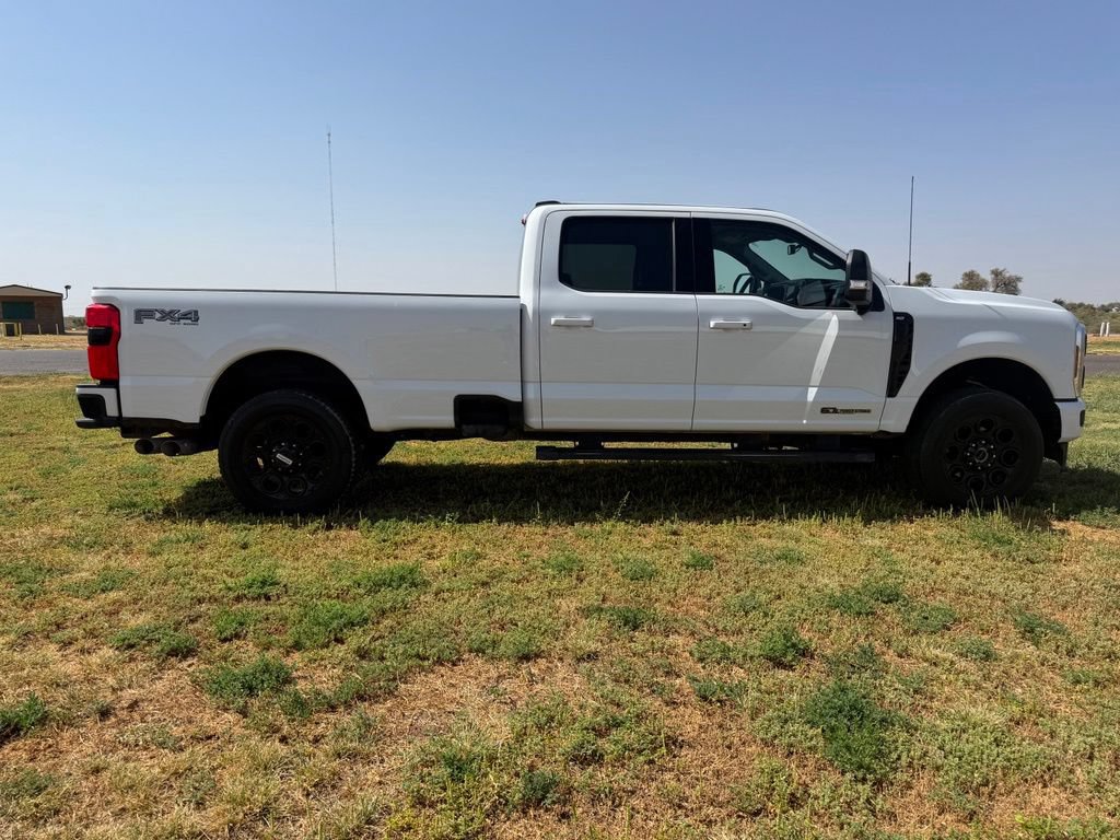 Used 2025 Ford F250 XLT w/ Black Appearance Package AWD/4WD image 11